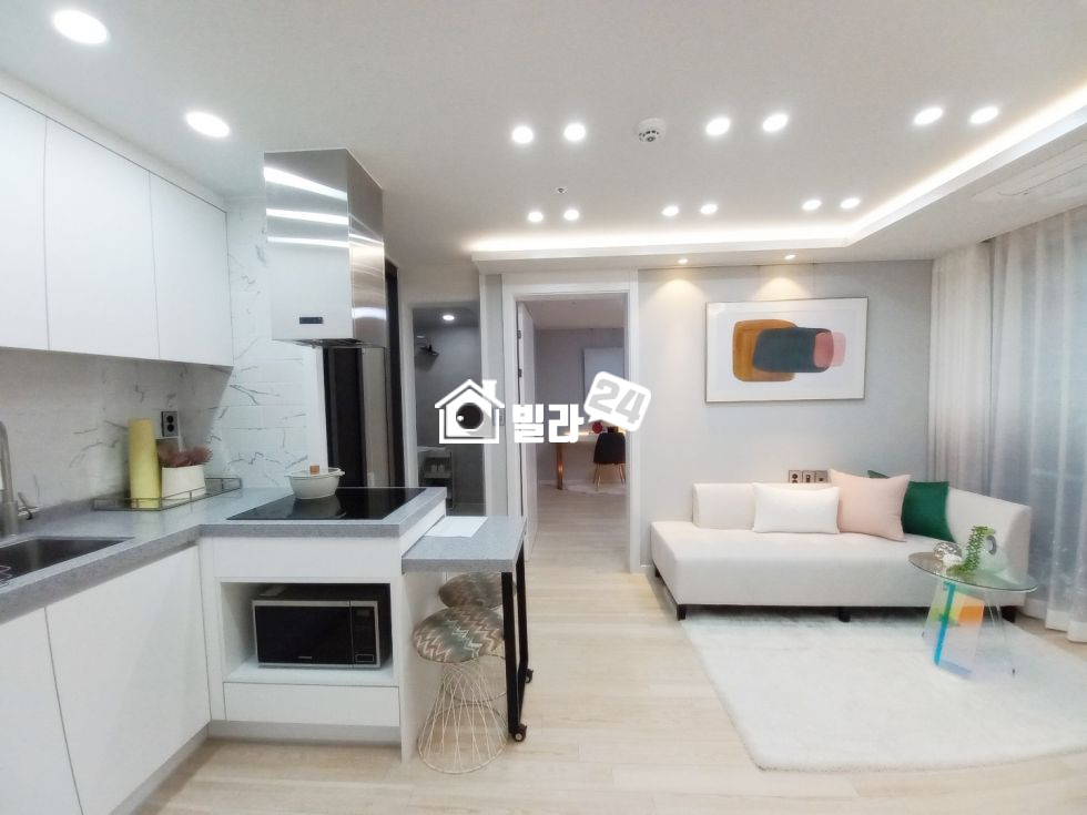 서울 강남구 역삼동 ## 역삼동 따끈따끈한 투룸 현장 / 갭투자 가능 / 계약 속도 엄청 빨라요^^ 분양 매물번호 35376 사진 3