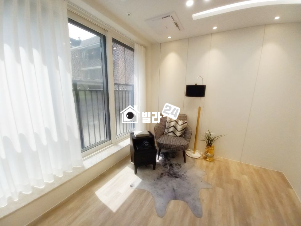 서울 강남구 역삼동 ♣ 역삼동 1.5룸 가능 / 인테리어 깔끔 넓게 나왔어요~ 투자 가능 분양 매물번호 35354 사진 3