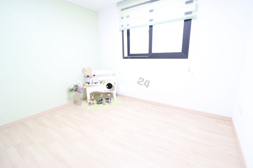 인천 남동구 구월동 ★ 구월동 ★ 방3개화2 , 주거일체형으로 구조를 잘뽑은 현장 거실 넓은 현장은 여기입니다 분양 매물번호 32662 사진 6