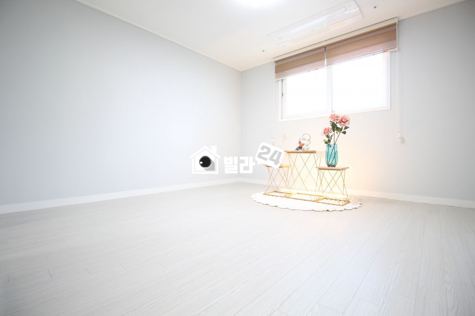 인천 남동구 논현동 ■□인천 논현동 구조좋은 3룸□■ 학군밀집지역/ 인천논현역 도보5분/ 대형마트와 공원까지!! 부족한게 없는 곳★ 분양 매물번호 33046 사진 5