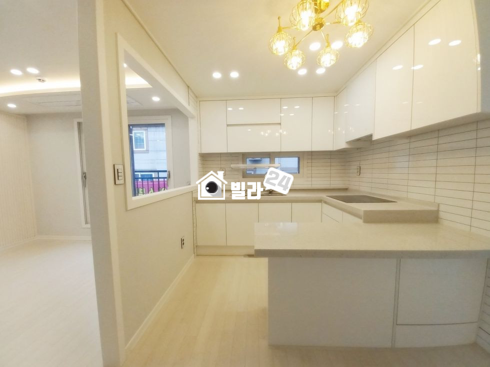 경기 고양덕양구 삼송동 ## 삼송역세권 투룸 여기는 신혼부부에게 딱이에요 ! 더 많은 매물 원하세요? 편하게 콜 ~~~~~ 분양 매물번호 35392 사진 4