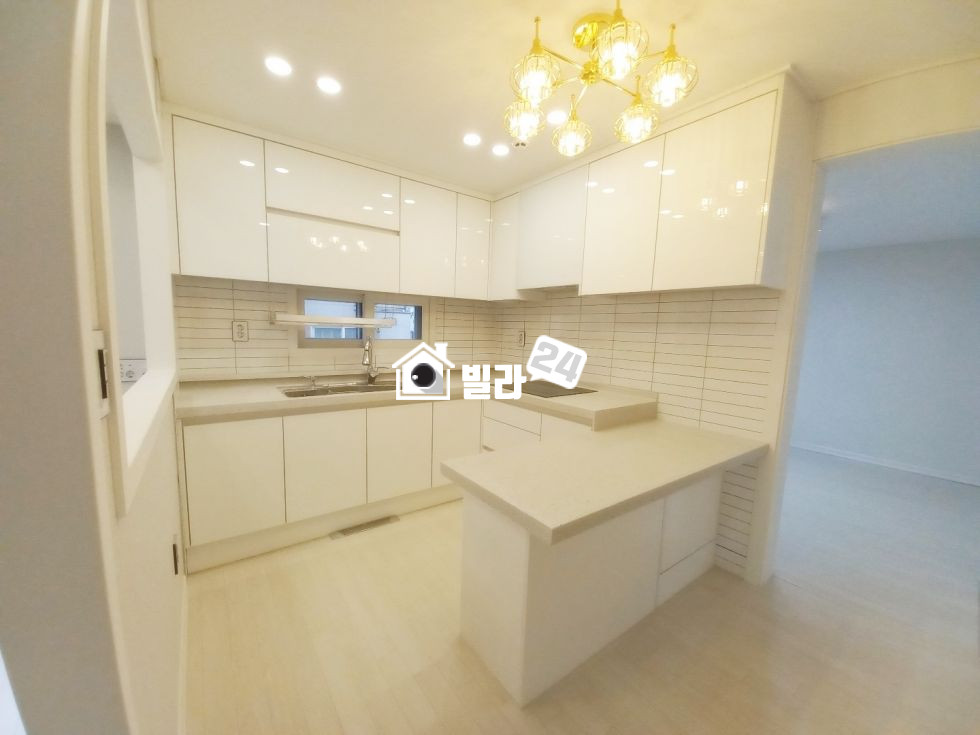 경기 고양덕양구 삼송동 ## 삼송역세권 투룸 여기는 신혼부부에게 딱이에요 ! 더 많은 매물 원하세요? 편하게 콜 ~~~~~ 분양 매물번호 35392 사진 5