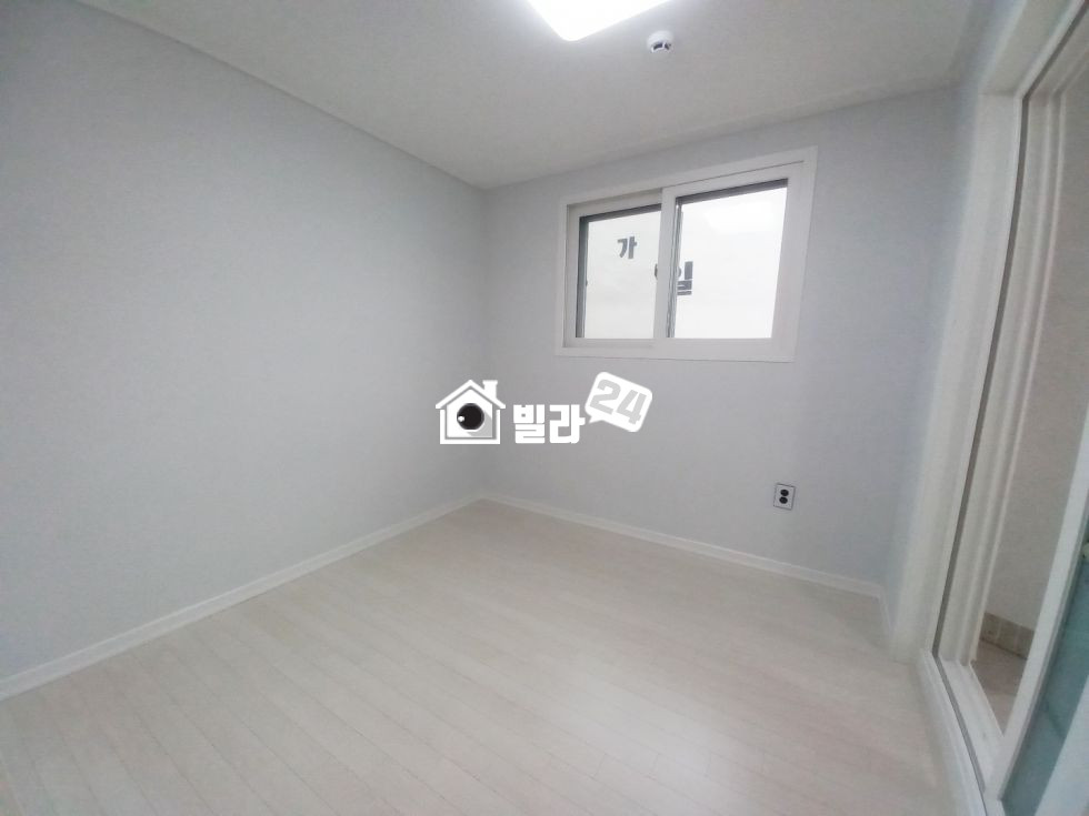 경기 고양덕양구 삼송동 ## 삼송역세권 투룸 여기는 신혼부부에게 딱이에요 ! 더 많은 매물 원하세요? 편하게 콜 ~~~~~ 분양 매물번호 35392 사진 7