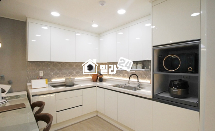 경기 고양덕양구 주교동 ♣ 원당역세권 / 초등학교옆/ 아파트형빌라 / 주교동 최고 인기 쓰리룸 !!@@ 분양 매물번호 34844 사진 4