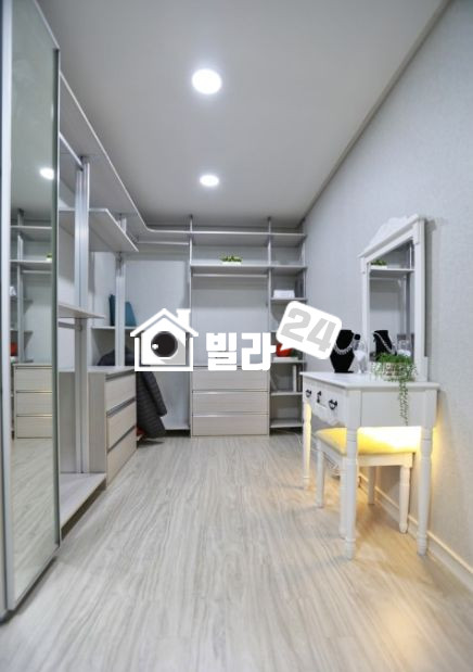 경기 고양일산동구 풍동 ♠붙박이장♠수납장♠화장대♠신혼부부님들 추천~~쾅쾅쾅!!!!! 분양 매물번호 31977 사진 7