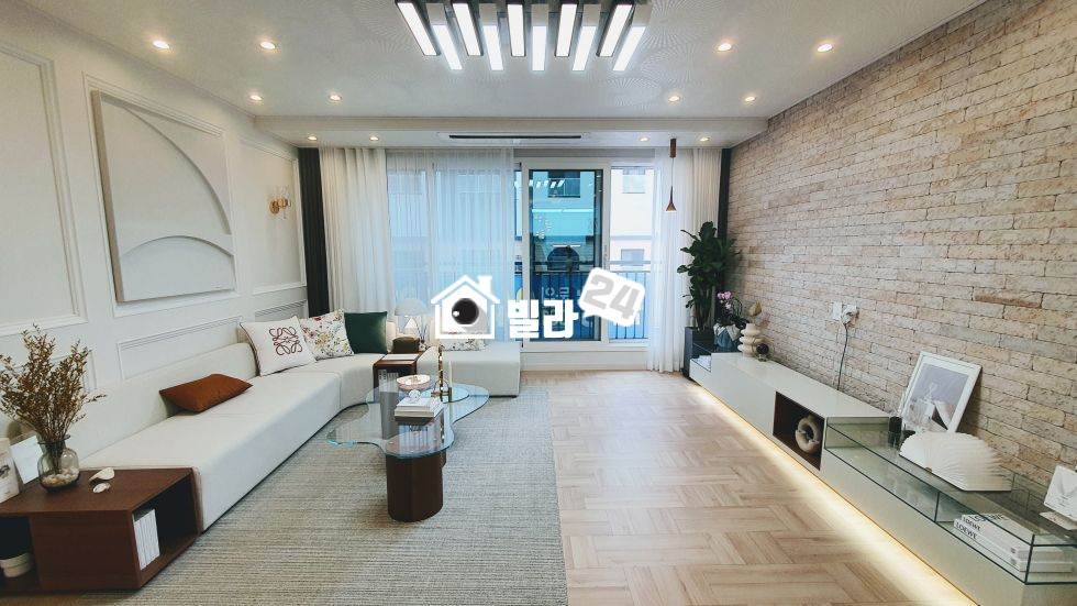 경기 고양일산동구 식사동 ★선착순10명★ 삼성비스포크4도어냉장고 + 김치냉장고 / 삼성그랑데21kg세탁기 + 건조기 / LG대형스타일러 / LG퓨리케어2단 공청기 증정합니다 분양 매물번호 34652 사진 1