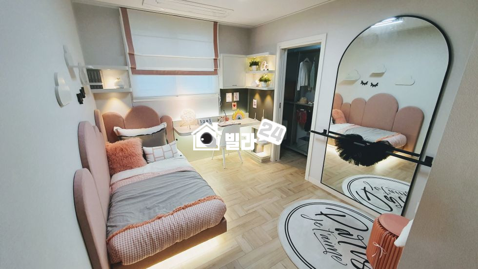 경기 고양일산동구 식사동 ★선착순10명★ 삼성비스포크4도어냉장고 + 김치냉장고 / 삼성그랑데21kg세탁기 + 건조기 / LG대형스타일러 / LG퓨리케어2단 공청기 증정합니다 분양 매물번호 34652 사진 9