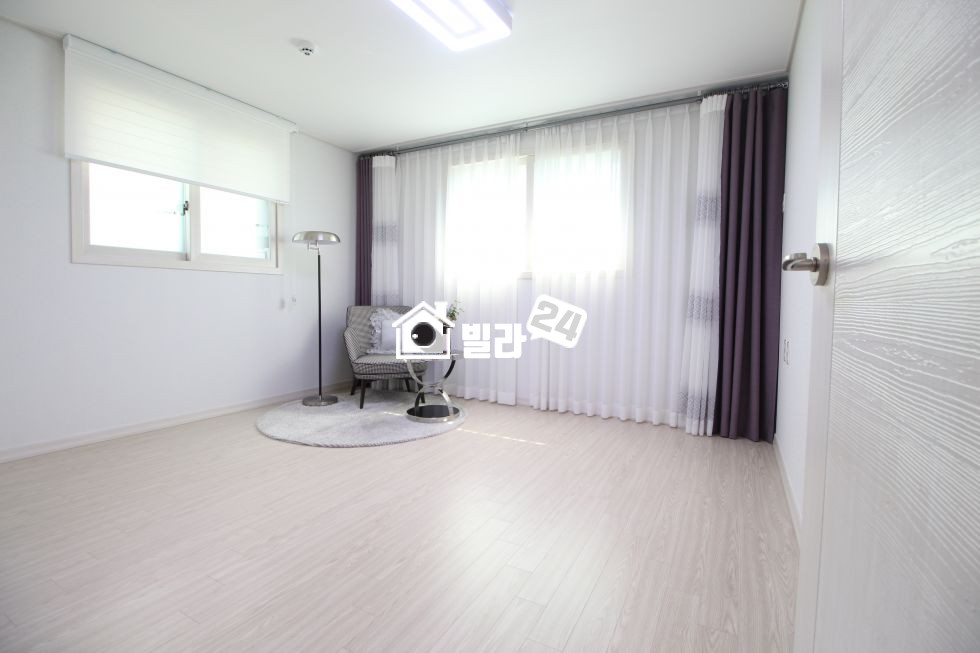 경기 고양일산동구 풍동 【 풍동 방3/화2 】 거실과 안방이 너무넓은집~~ 인기최고!! 벌써 잔여1세대 ! 분양 매물번호 31212 사진 5