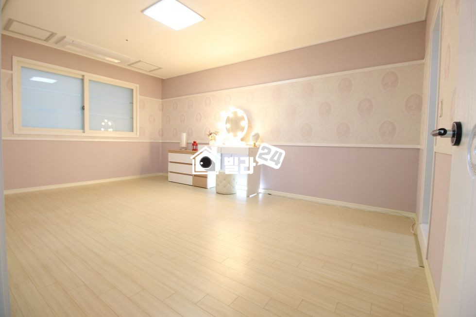 경기 고양일산서구 덕이동 ★ 덕이동 가장저렴한 3룸 ★ 가성비최고!! 넓은 거실과 안방은당연하져~~ !! 분양 매물번호 31225 사진 5
