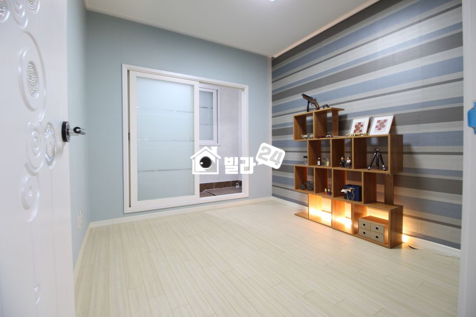 경기 고양일산서구 덕이동 ★ 덕이동 가장저렴한 3룸 ★ 가성비최고!! 넓은 거실과 안방은당연하져~~ !! 분양 매물번호 31225 사진 6