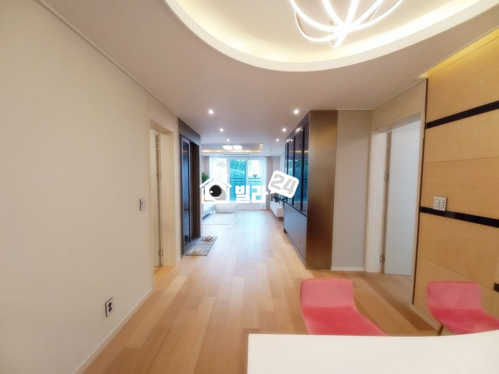 경기 광주시 초월읍 쌍동리 ☆★ 쌍동리 거실주방 길게 넓은 구조 / 보면 반하는 집 / 붙박이장에 옵션 가득 / 대단지 ♬ ☎ ☎ ☎ ♬ 분양 매물번호 34850 사진 1