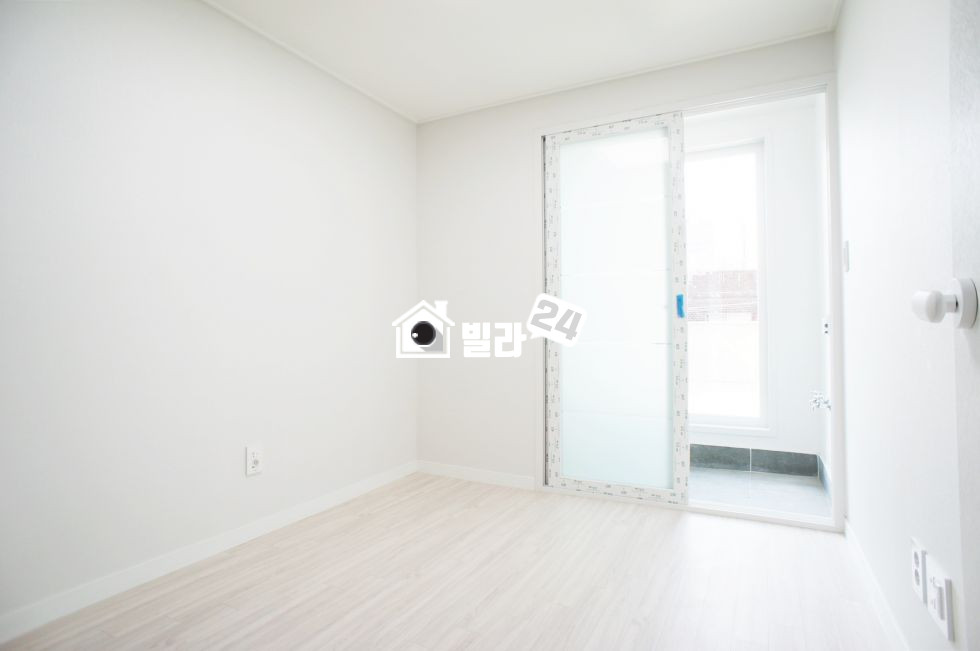 경기 광주시 초월읍 도평리 『넓~~은 주방! 넓~~은 거실! 넓~~은 방까지!!~!!』♡♠ ★손볼데없는 인테리어!! 이쁜3룸!!★ 분양 매물번호 30560 사진 5