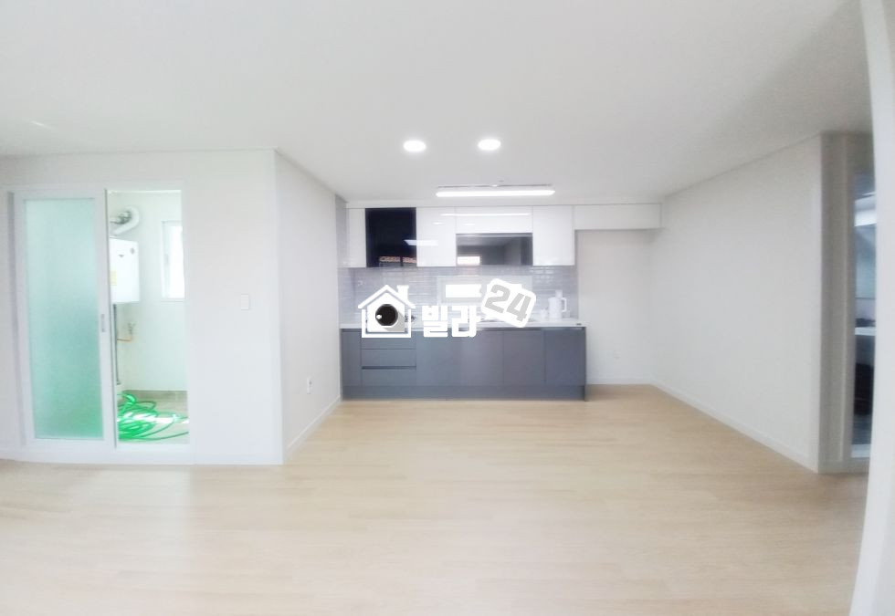 인천 미추홀구 도화동 ◈ 도화동 대출 잘 나오는 집 / 진짜 넓은 쓰리룸 / 낮은 실입주금 가능해서 인기 최고!! 분양 매물번호 34427 사진 4