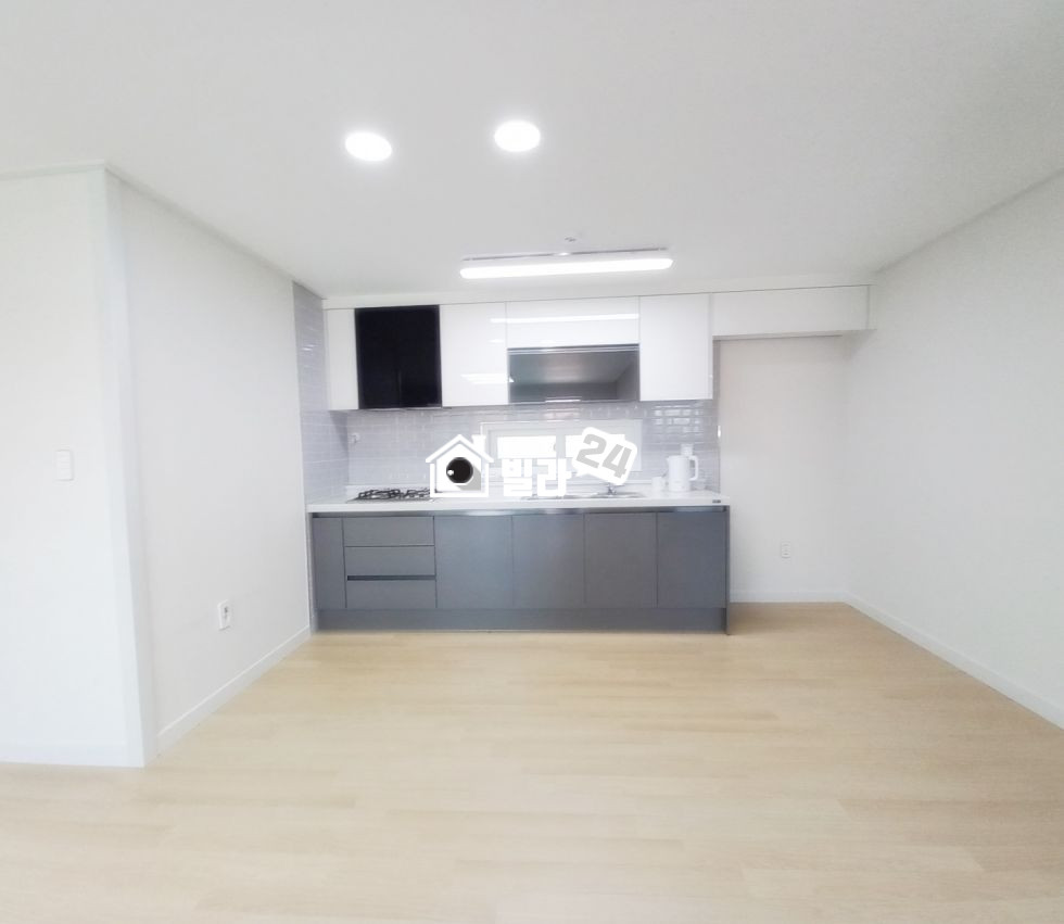 인천 미추홀구 도화동 ◈ 도화동 대출 잘 나오는 집 / 진짜 넓은 쓰리룸 / 낮은 실입주금 가능해서 인기 최고!! 분양 매물번호 34427 사진 5