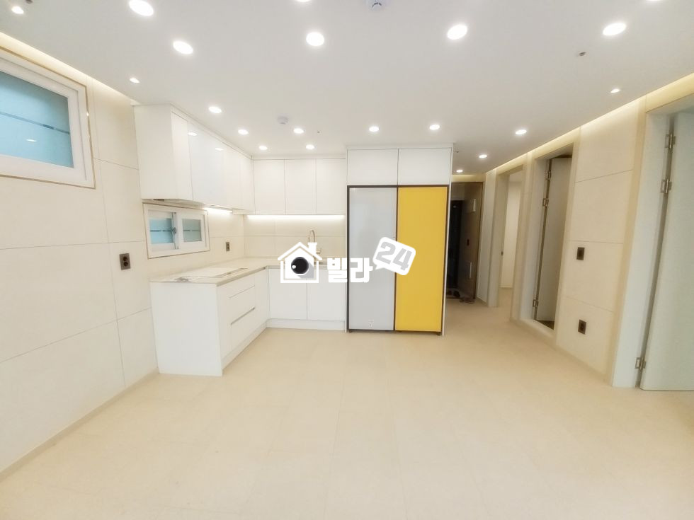 인천 미추홀구 학익동 !학익동 쓰리룸/ 인테리어 세련되고 넓어요 / / 바로 콜 주세요 ☎ ☎ ☎ 분양 매물번호 35218 사진 3