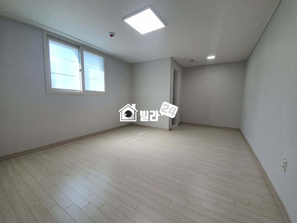 경기 김포시 북변동 주방거실 탁트인 3룸 시스텝에어컨옵션!!! ◈ 층수는 고층 선택가능 합니다 분양 매물번호 31935 사진 3