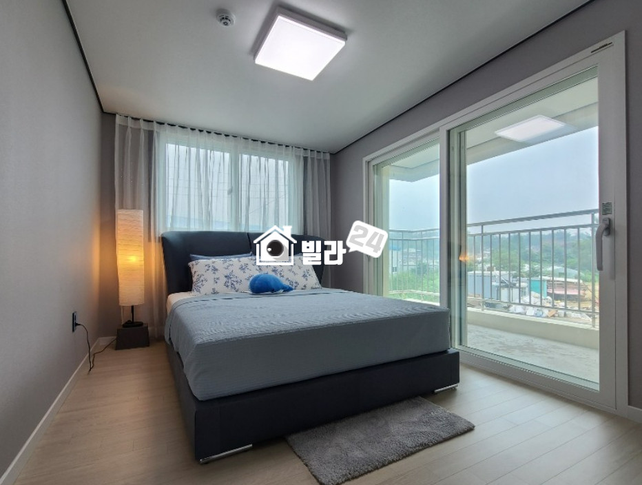 경기 김포시 구래동 !! 구래역세권 / 거실주방 크게 잘나왔어요 / 놓치지 마세요 클릭 고고 ~~ 분양 매물번호 35456 사진 5