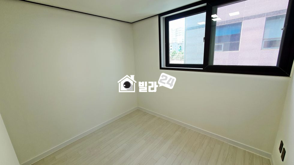 경기 김포시 고촌읍 신곡리 ♥고촌역 도보 5분♥ 주차 차단기가있어 다른사람 못들어와요~ 대단지로이뤄진 3룸 신축빌라!!♥ 분양 매물번호 35138 사진 6
