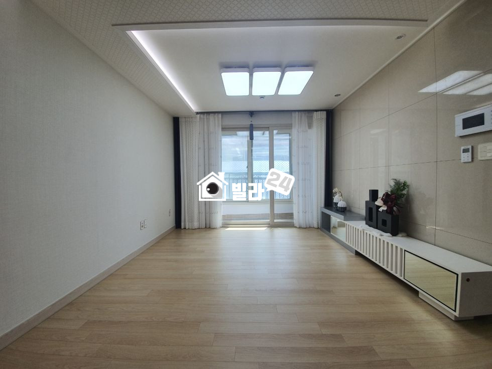 경기 김포시 사우동 *일렬식주차 3개동 학군과 편의시설이 인접하였으며, 사진보다 더 넓어보이는 현장입니다 잔여세대 얼마 안남았습니다 분양 매물번호 31939 사진 1