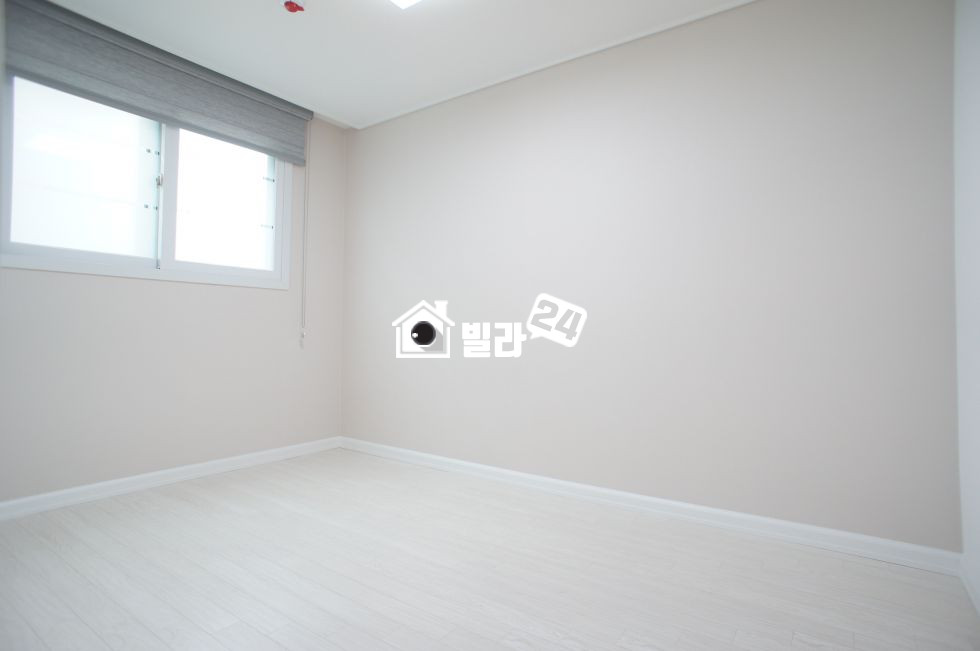 인천 미추홀구 용현동 ☞『인테리어가 너무 돋보이는 매물』☜ ★깔끔한 느낌 & 구조까지 너무 좋다!! 이쁜 3룸!!★신혼집으로 딱이네! 분양 매물번호 30801 사진 9