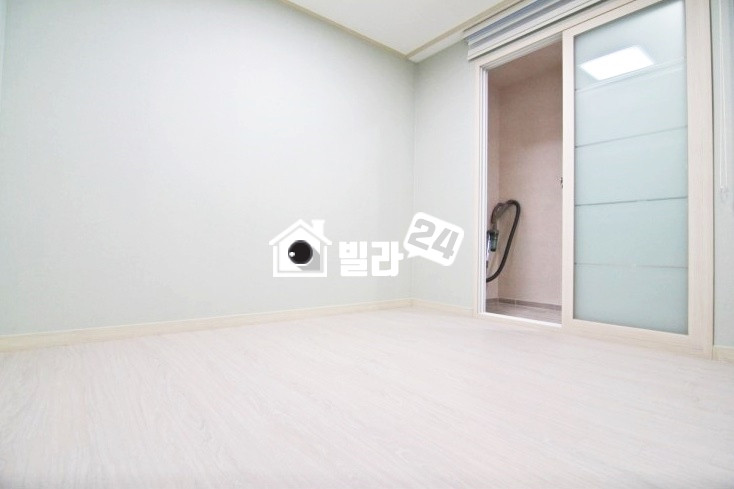 인천 서해구 경서동 ★★ 경서동!! 흔치않은!! 신축!! ★★ 인천아시아드경기장~~!!! 일자리 가까운 산업단지~~!!! 여러모로 좋은 위치의 빌라입니다~~!!!! 분양 매물번호 34259 사진 4