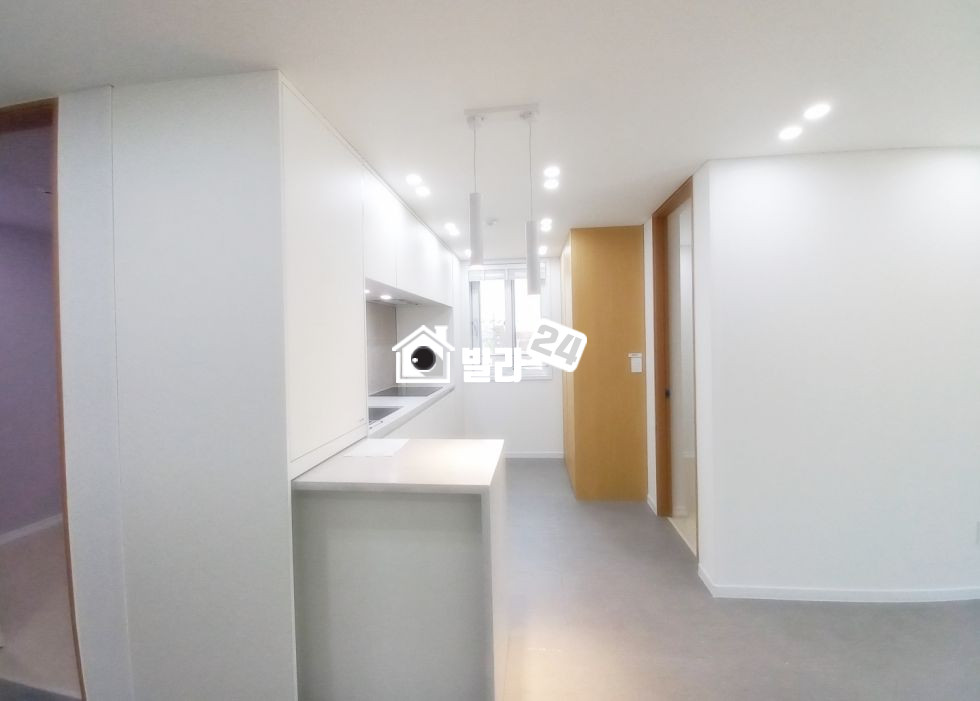 인천 서해구 석남동 ★☆석남동 요즘 스타일 심플하면서 세련된 쓰리룸 / 낮은 실입주금 / 대출 잘나와요 ^ ^ 분양 매물번호 34331 사진 3