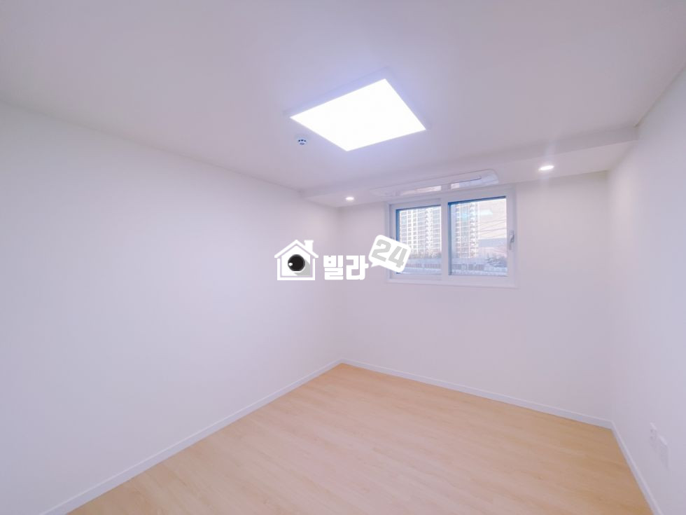 인천 검단구 마전동 ♥보기드문4룸!!!!! 방들사이즈 엄청 크게 빠졌습니다!!!!! 일렬식주차장입니다 분양 매물번호 31694 사진 5