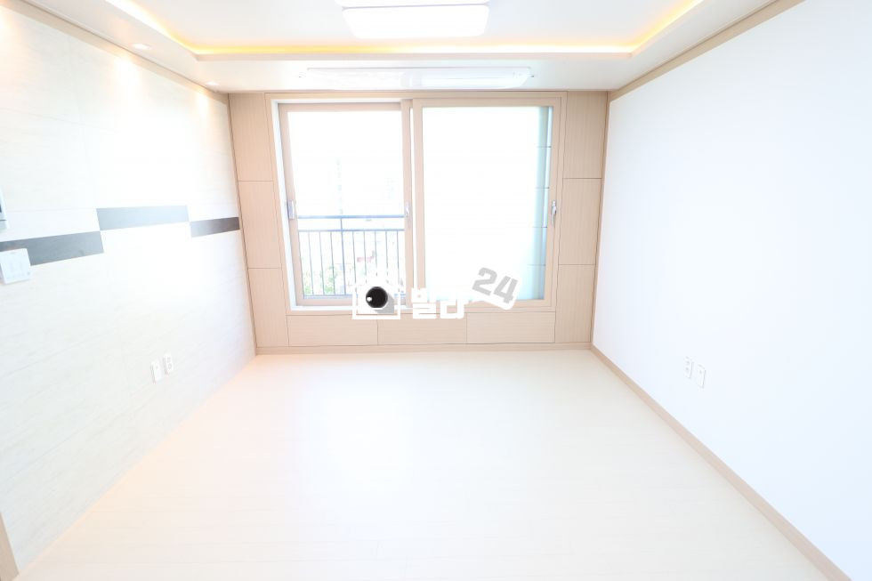 인천 검단구 불로동 ■ 3개동 대단지 ■ 서울 경기 인천 통틀어 제일 저렴한 3룸 !!!!! 이사 성수기 지나기 전에 얼릉 서두르세요 분양 매물번호 32493 사진 1