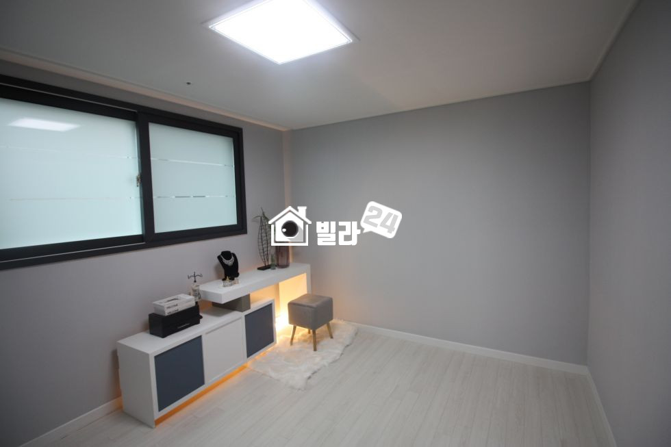인천 서해구 경서동 ●경서동 ● 구조 잘빠진 현장 ,무인택배함 / 일렬식주차 / 구조 채광 우수 분양 매물번호 32530 사진 3