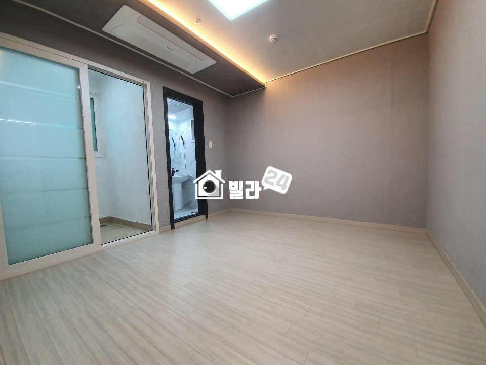 인천 서해구 심곡동 ★심곡동★//방3개화2// 일렬식 주차 /무인택배함 / CCTV/층간소음재 시공!!!! 분양 매물번호 32505 사진 3