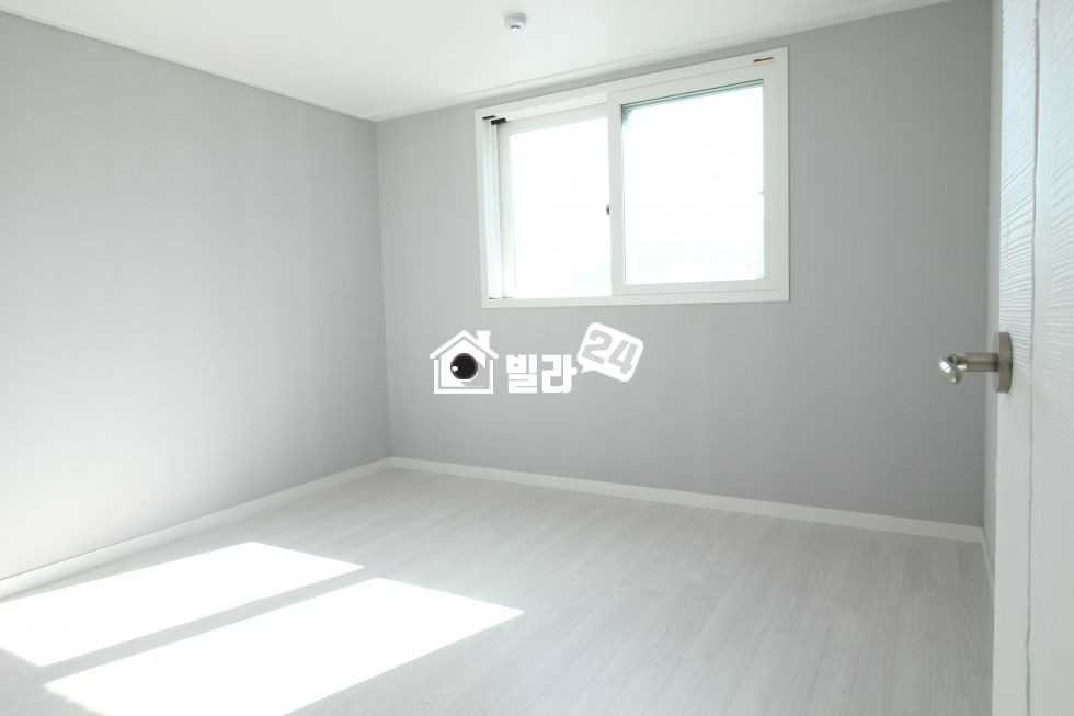 경기 남양주시 화도읍 묵현리 ☀(정남향) 채광부자/채광맛집☀ 주방과 거실 분리형의 실용적인 구조!! 화도읍 최고의 3룸 보고가세요~^^ 분양 매물번호 32934 사진 4