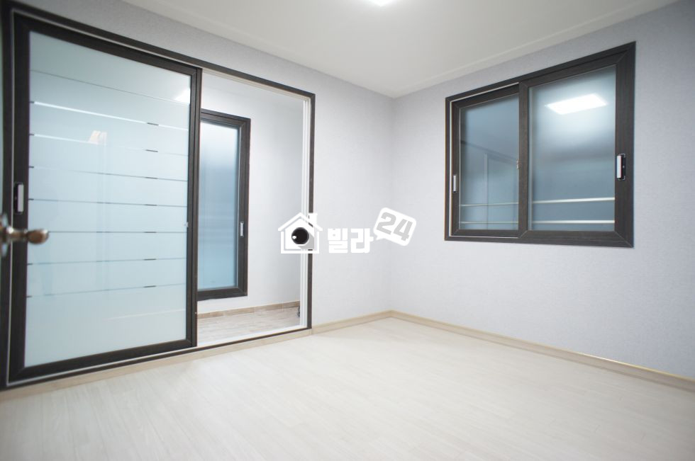 인천 서해구 석남동 ★【화이트톤의 깔끔한 인테리어~♬】 ★예쁜집을 찾고 계신가요?~!!♬ 신혼집으로 딱이야! 분양 매물번호 30822 사진 6