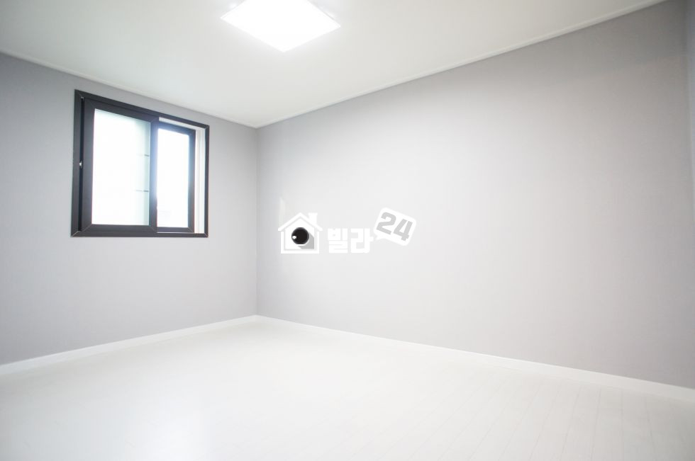 인천 서해구 심곡동 ★마지막 세대 할인 화이트톤의 깔끔한 느낌의 3룸~♬】 ★실속 꽉~찬 구조의 3룸 입니다!! ♥ 분양 매물번호 30827 사진 5