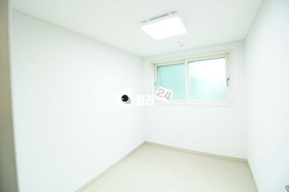 경기 동두천시 지행동 ●지행동+3룸● 방들 큼지막 구조도 큼지막 이집을 꼭 보셔야 합니다 분양 매물번호 31493 사진 4