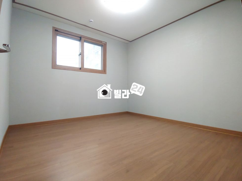 경기 부천소사구 심곡본동 【 대가족 4룸 】 넓은 4룸이 드디어나왔습니다!! / 역세권 한번 보시면 딱딱!! 반하는집~ 분양 매물번호 30913 사진 7