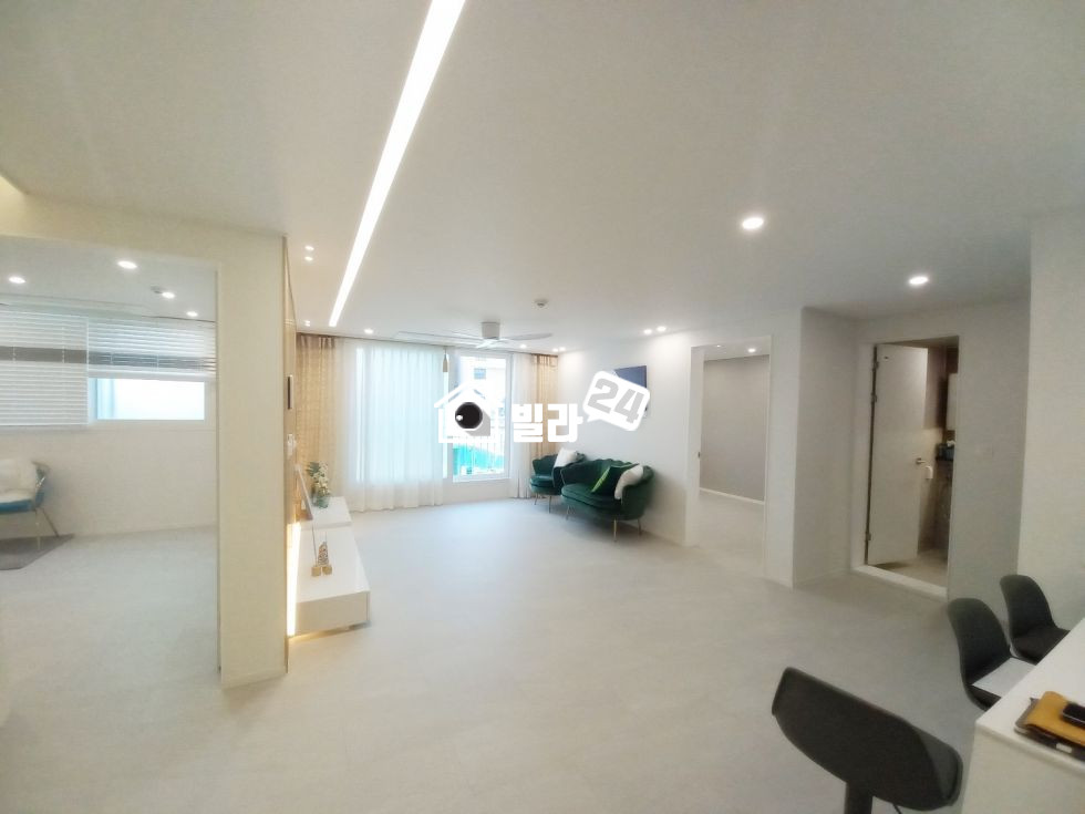 경기 부천원미구 심곡동 ★ 심곡동 가장 인기있는 쓰리룸 / / 요즘 스타일로 인테리어 쫙 뽑았어요~~~!! 분양 매물번호 35441 사진 2