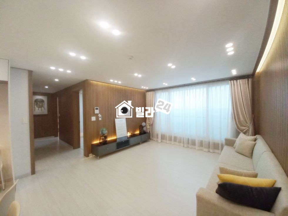 경기 부천원미구 춘의동 ◆ 춘의동 4룸 / 대형평수 / 춘의역세권에 초,중,고등학교 다 붙어있어요 우와~~ 분양 매물번호 35438 사진 1