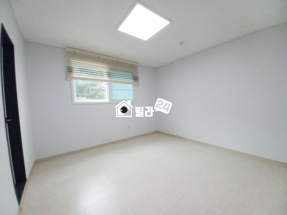 경기 부천원미구 심곡동 ☆★심곡동 공원옆 넓은 쓰리룸 / 초등학교 옆에 있고 전망 트여있고 가장 핫한 현장 ♬ ☎ ☎ ☎ ♬ 분양 매물번호 35387 사진 5