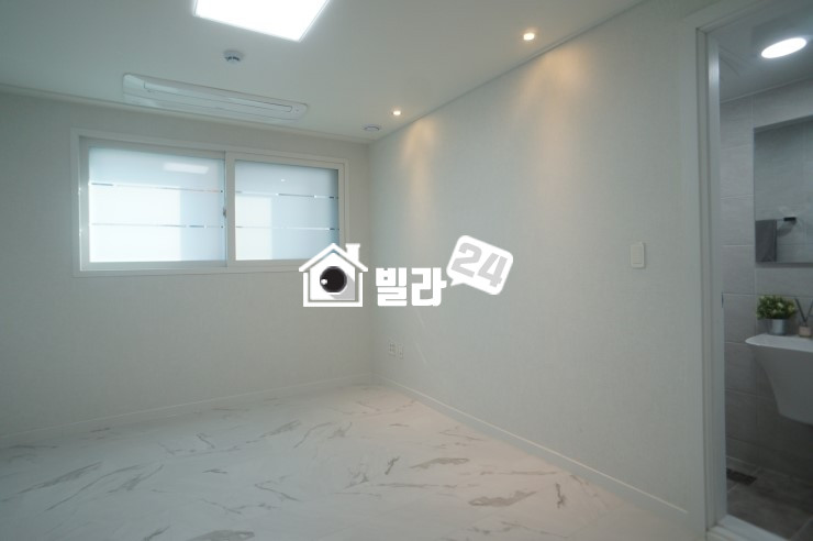 경기 부천원미구 춘의동 ★춘의역 초근접★ 위치 대박3룸!! 춘의동 제일 핫한 빌라입니다~★★ 분양 매물번호 35004 사진 3