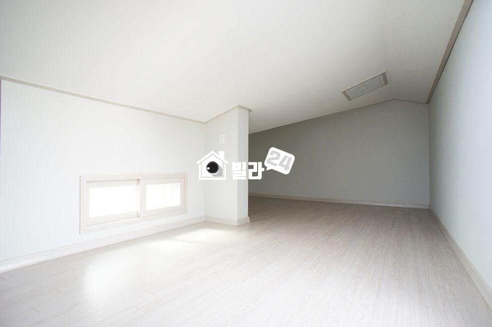 경기 부천원미구 역곡동 ▶복층 방4개 + 테라스까지◀ 아니 이거 아파트보다 더 좋은거 아닌가...♥너무나 좋은 구조♥ 분양 매물번호 30936 사진 10