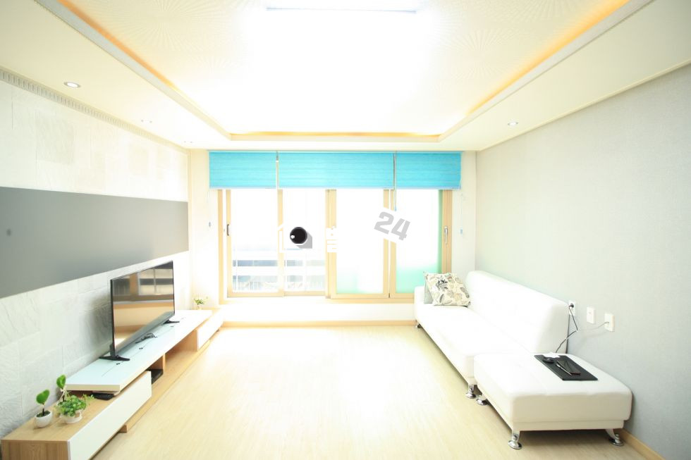 경기 안산단원구 와동 ▶▶ 단원구 역시!!! 다르네요!!! #쓰리룸# ◀◀ 주거지 잘갖춘 자리~~!!!! 인테리어도 잘되어 있어요~~✨✨ 분양 매물번호 33543 사진 1