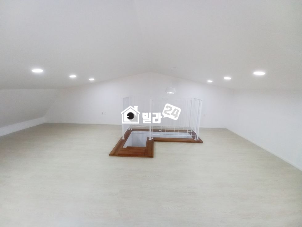 경기 안산단원구 선부동 ♠선부동 최저가 복층! 전망 좋고 왕테라스에 인테리어 고급스러워요~! 분양 매물번호 35313 사진 9