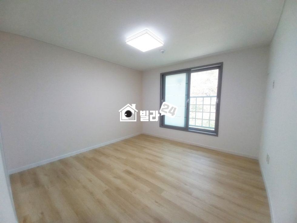 경기 안산단원구 선부동 ★★선부동 가격 좋은 쓰리룸 / 숲 조망 한적하고 좋아요 한블럭 넘어서는 인프라형성되어있어요~! 분양 매물번호 35309 사진 4
