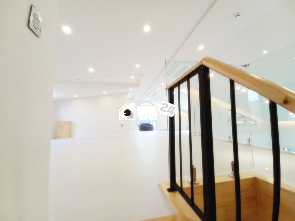 경기 안산단원구 선부동 ◆선부동 초럭셔리 복층 / 이런 집에서 한번 살아봐야죠 / 컨디션, 인테리어 너무 좋아요~ 분양 매물번호 35308 사진 13