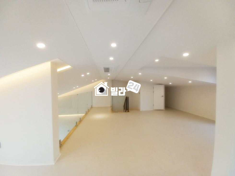 경기 안산단원구 선부동 ◆선부동 초럭셔리 복층 / 이런 집에서 한번 살아봐야죠 / 컨디션, 인테리어 너무 좋아요~ 분양 매물번호 35308 사진 17