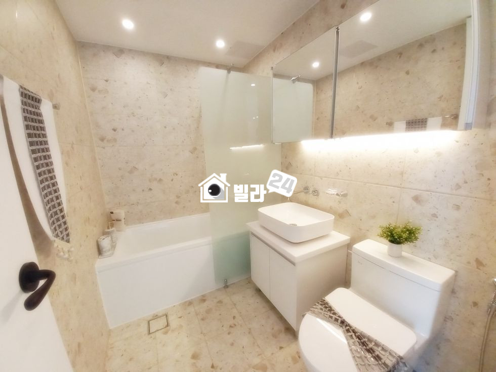 경기 안산단원구 선부동 ★★감히 안산시에서는 최고라 말할 수 있습니다! 직접 보셔야합니다!! 초럭셔리 풀옵션 쓰리룸~ 분양 매물번호 35307 사진 17