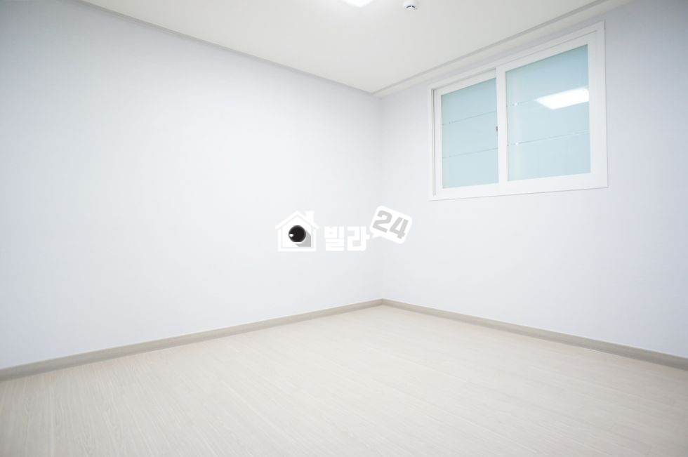 경기 안산단원구 선부동 ☞『테라스가 있는복층 』☜ ★자녀가 마음껏 뛰어놀 수 있는 집!!★아이가 있는 집 & 신혼집으로 딱이네! ★내맘속으로★ 분양 매물번호 30473 사진 5