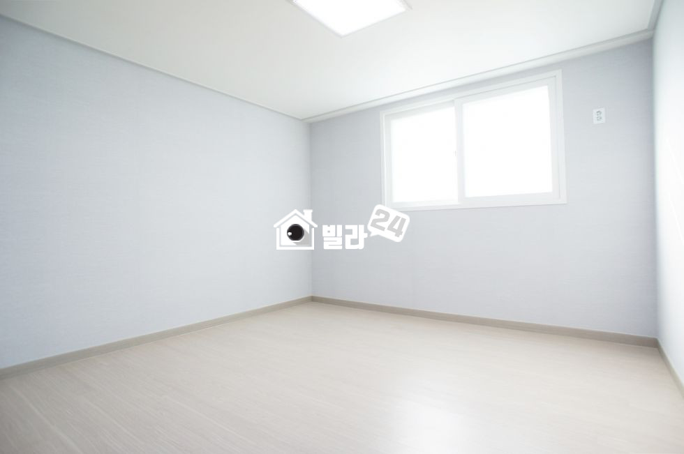 경기 안산단원구 선부동 ☞『테라스가 있는복층 』☜ ★자녀가 마음껏 뛰어놀 수 있는 집!!★아이가 있는 집 & 신혼집으로 딱이네! ★내맘속으로★ 분양 매물번호 30473 사진 9