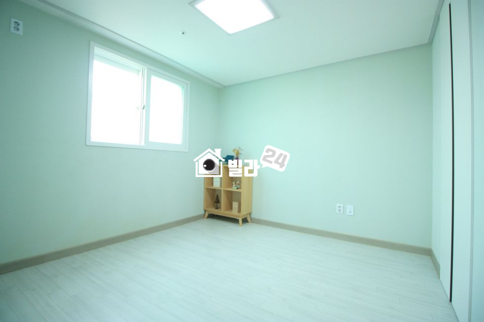 경기 안산단원구 초지동 ■!!고잔역 도보5분!!■ 안산 최고 학군!! 마트,병원,은행,식당 등 최고상권!! ♣위치좋은 3룸 신축빌라입니다♣ 분양 매물번호 33091 사진 4