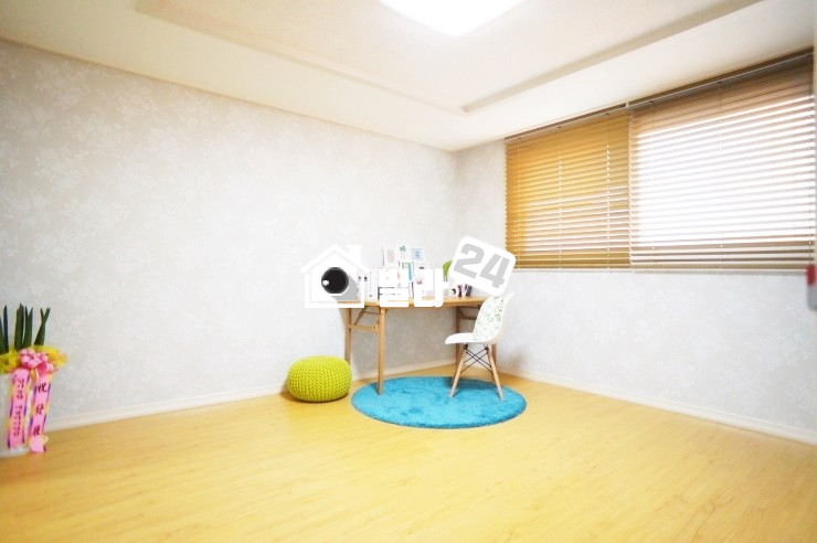 서울 은평구 불광동 ✿✿ 독바위역 역세권 신축 ✿✿ ☞ 내실좋은 쓰리룸 ☞ 【【 넓고 아늑한 구조】】 따뜻하고 차분한 인테리어~~♥♥ 시간내셔서 보러오셔야 해요~~!!!!!!! 분양 매물번호 33174 사진 3